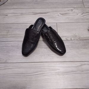 a new day Black Cardi Mules Size 6